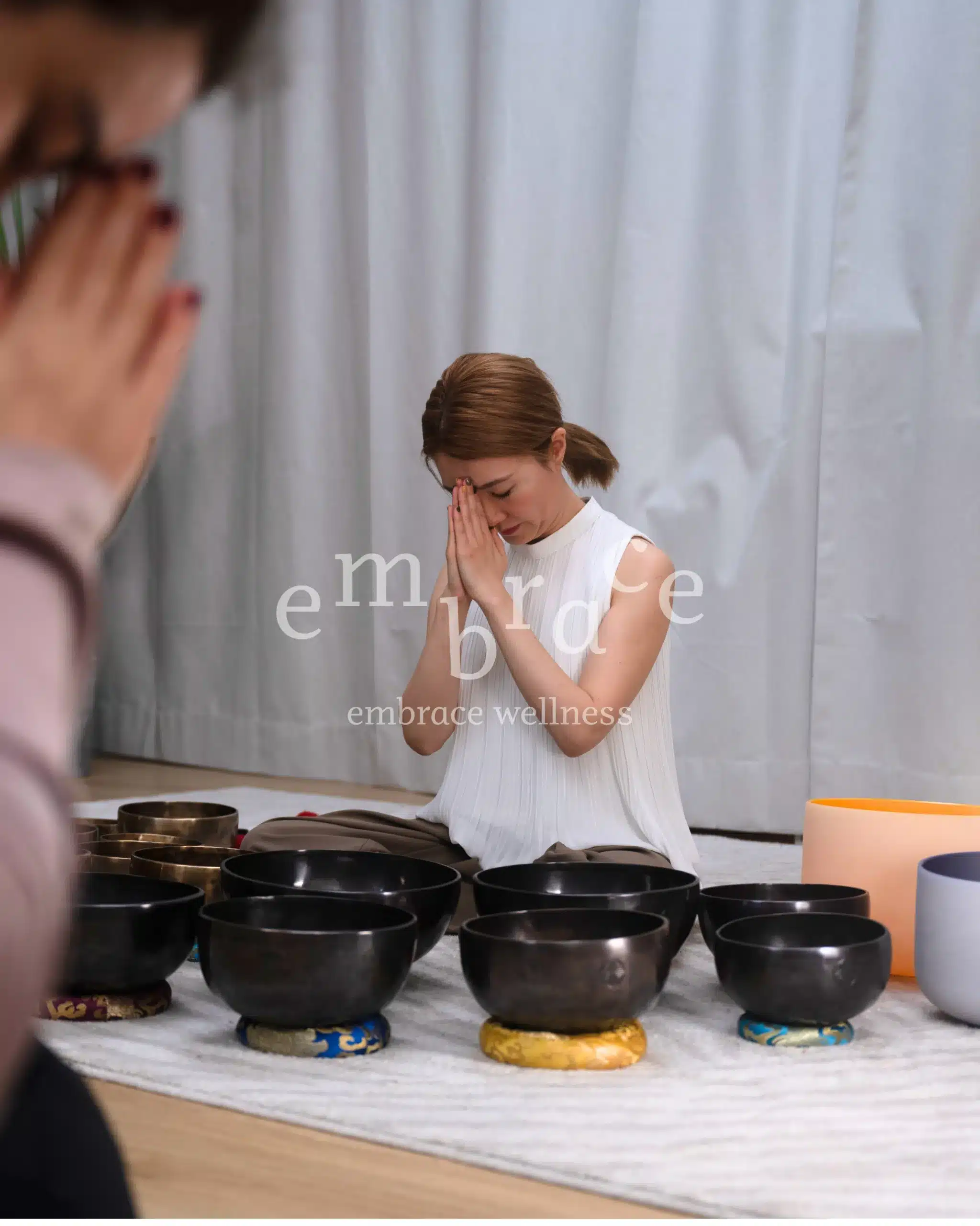 Manlee W in a private sound healing session with Tibetan singing bowls – bespoke holistic wellness and sound therapy in Newbury